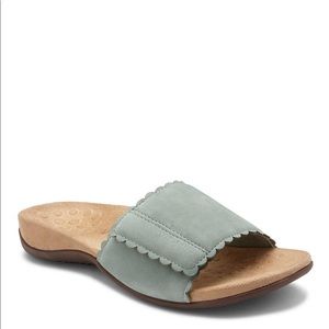 vionic florence slide sandal